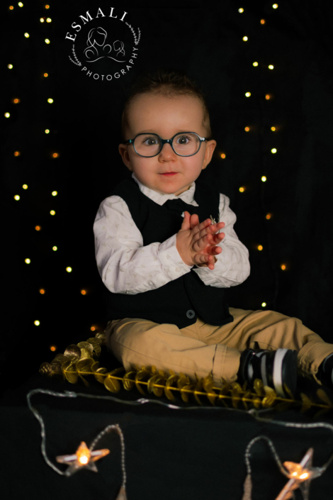 Séance photo en studio sur le thème "Noël chic", avec les jumeaux.