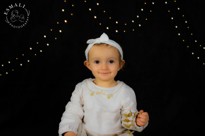 Séance photo en studio sur le thème "Noël chic".