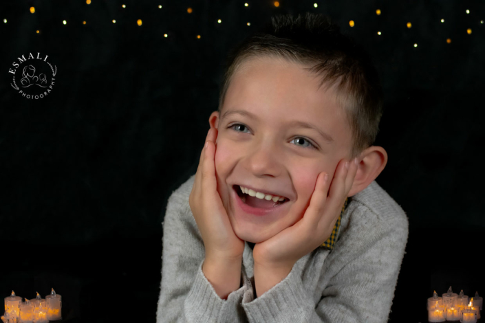 Séance photo en studio sur le thème "Noël chic".